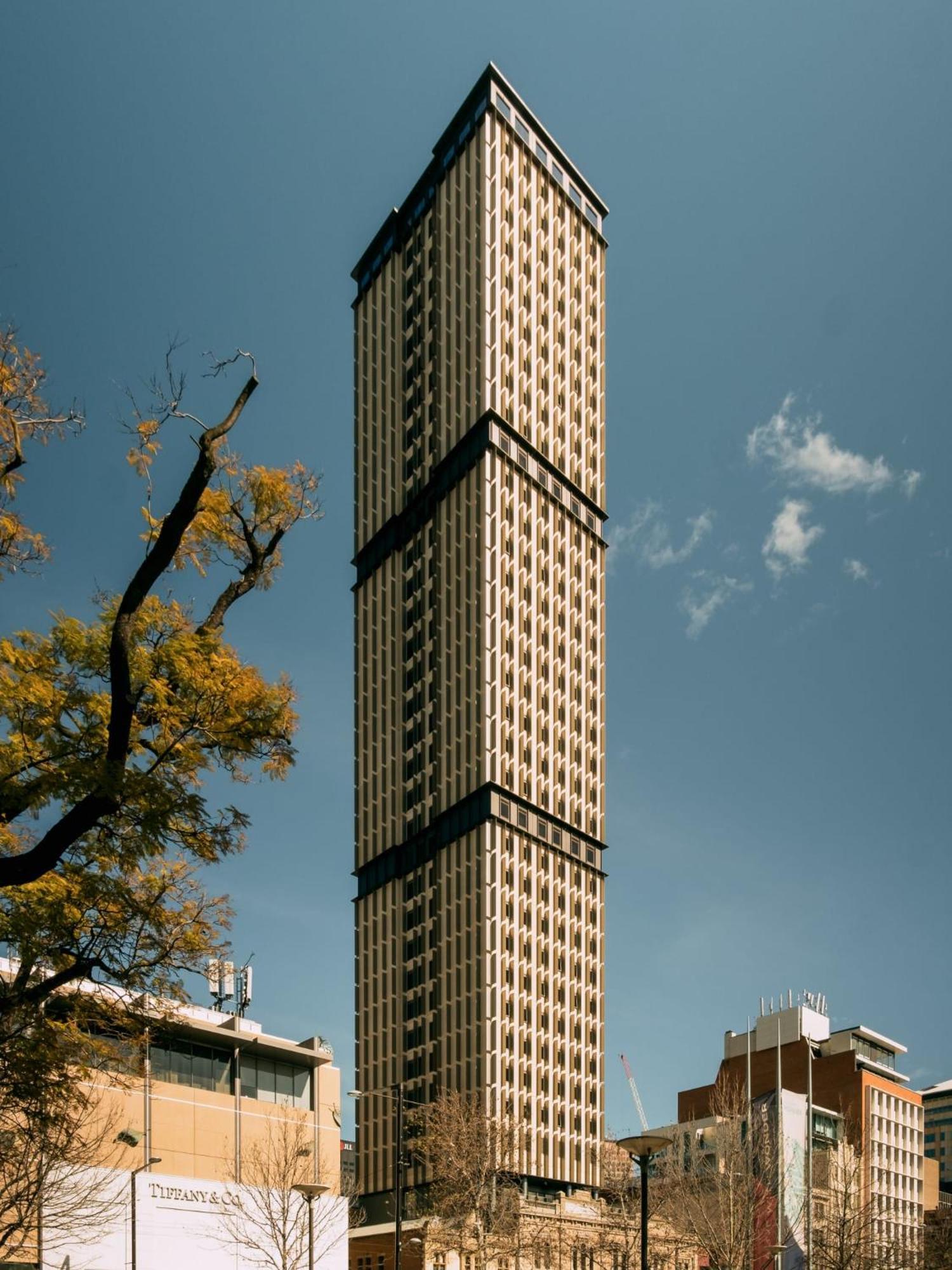 Switch Living In The Centre Of Adelaide Apartment Exterior photo