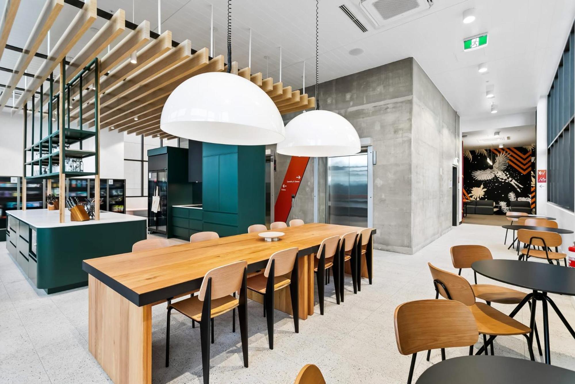 Switch Living In The Centre Of Adelaide Apartment Exterior photo